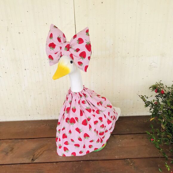 Handmade Other - Porch Goose Dress Outfit  Fits 18-23 Inch Goose Handmade Pink June Strawberries